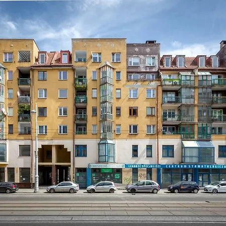 Neon Apartmán